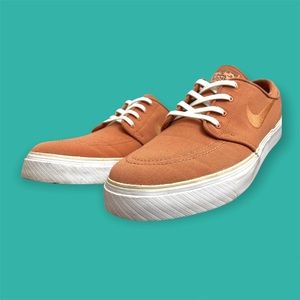 Nike SB Zoom Stefan Janoski Sneakers, Peach, Sz 11.5